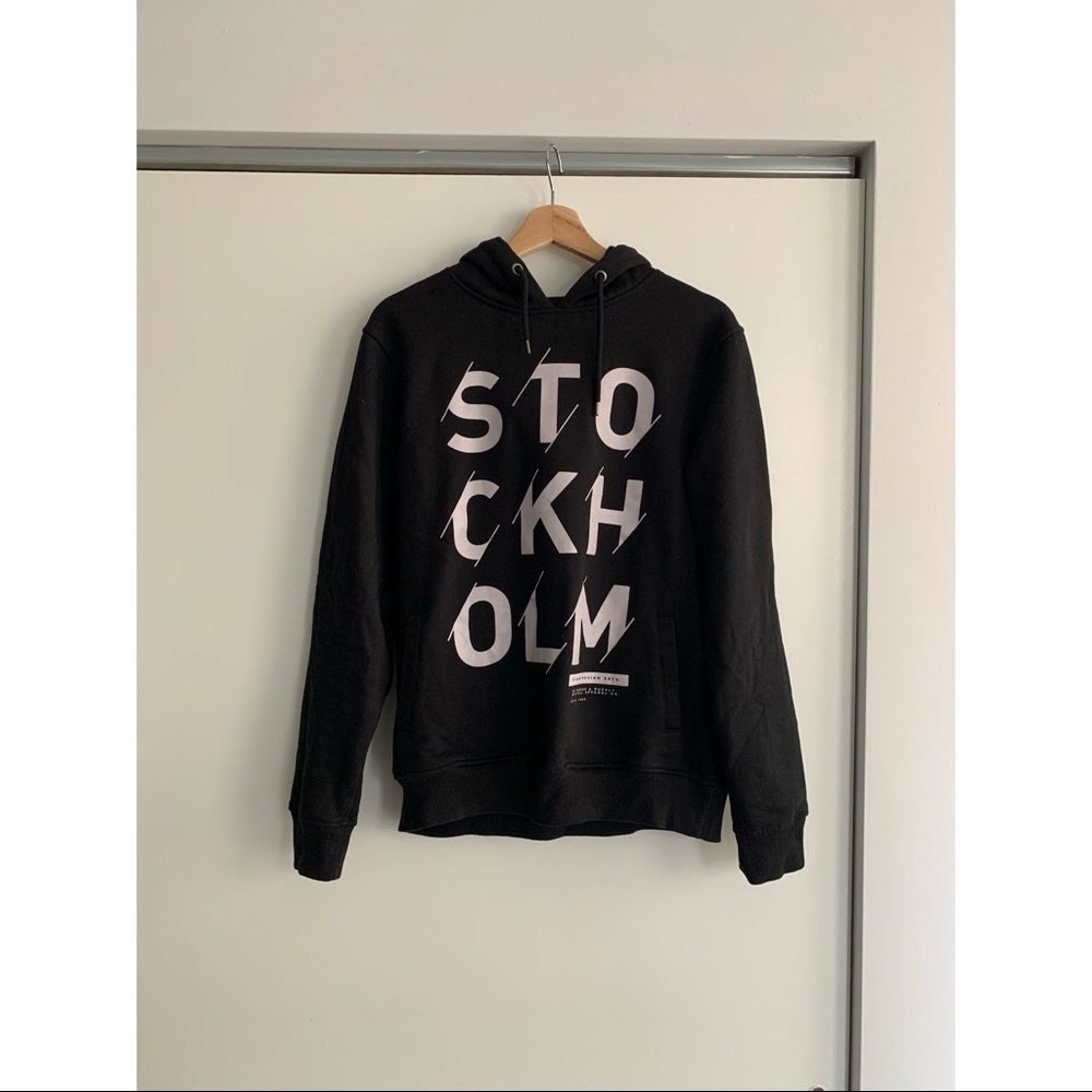 Black hoodie sweater pullover Stockholm design